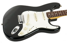 Load image into Gallery viewer, 1995 Squier "Black Label" Stratocaster Black