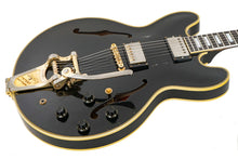 Load image into Gallery viewer, 2026 Gibson Custom 1960 Keith Richards ES-355 Collectors Edition Ebony Murphy Lab W/ Signed Label & Signed Headstock # 38 of 50