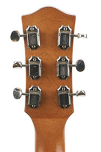 Load image into Gallery viewer, 2003 Godin 5th Avenue Kingpin P-90 Natural