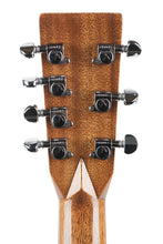 Load image into Gallery viewer, New Martin M-7 7 String Johnny Marr Natural