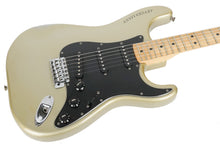 Load image into Gallery viewer, 1980 Fender 25th Anniversary Stratocaster Anniversary Silver Metallic