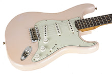 Load image into Gallery viewer, New Fender Custom Shop Andy Hicks Masterbuilt 1960 Stratocaster Journeyman Relic Brazilian Faded Aged Shell Pink