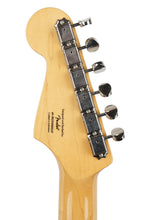 Load image into Gallery viewer, New Squier Classic Vibe '60s Stratocaster 3-Color Sunburst #ISSJ25000247