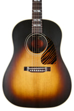 Load image into Gallery viewer, New Gibson Custom Shop 1942 Banner Southern Jumbo Sunburst
