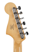 Load image into Gallery viewer, New Squier Classic Vibe '60s Jazzmaster Tahitian Coral