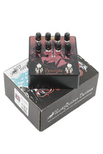 Load image into Gallery viewer, Used Earthquaker Devices Pyramids Stereo Flanger Limited Edition Solar Eclipse