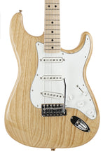 Load image into Gallery viewer, 2023 Fender Made In Japan Traditional 70's Stratocaster Natural