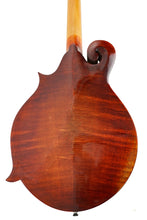 Load image into Gallery viewer, Used Eastman MD515/V Mandolin Sunburst