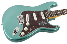 Load image into Gallery viewer, New Fender American Professional Classic Stratocaster Faded Sherwood Green Metallic