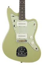 Load image into Gallery viewer, New Fender Custom Shop 1962 Thunder Road Jazzmaster Journeyman Relic Appliance Green 6lbs 2oz