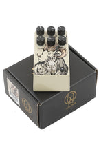 Load image into Gallery viewer, Used Walrus Audio Eons Pedal
