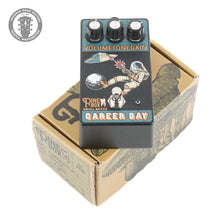 Load image into Gallery viewer, Used Pine Box Career Day Pedal
