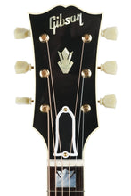 Load image into Gallery viewer, New Gibson SJ-200 Original Vintage Sunburst #23034007
