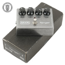 Load image into Gallery viewer, Used MXR M117R Flanger Pedal

