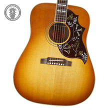 Load image into Gallery viewer, 2025 Gibson Hummingbird Original Heritage Cherry
