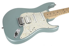 Load image into Gallery viewer, 1995 Fender Custom Shop Contemporary Stratocaster Ice Blue Metallic
