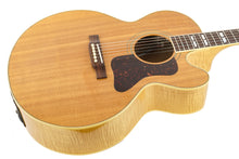 Load image into Gallery viewer, 1996 Gibson EC 30 Blues King Natural
