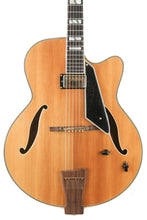 Load image into Gallery viewer, 2009 Peerless Monarch Natural Blonde
