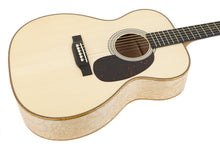 Load image into Gallery viewer, 2022 Martin Custom Shop 000 Style 28 Italian Alpine Spruce / Birdseye Maple
