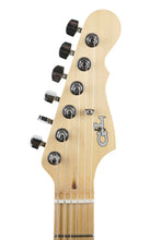 Load image into Gallery viewer, 2017 G&amp;L USA Legacy USA Two Tone Sunburst
