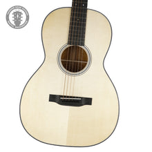 Load image into Gallery viewer, New Martin Custom Shop 00 Grand Concert Body Engelmann Spruce w/ Flamed Mahogany

