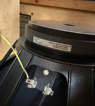 Load image into Gallery viewer, 1970 Marshall 4x15 Refrigerator
