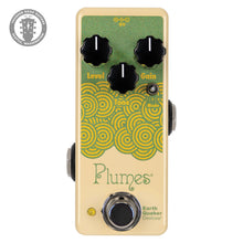 Load image into Gallery viewer, New Earthquaker Devices Plumes Jr MOSFET Mod Pedal
